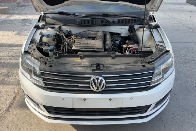 Used Volkswagen Gran Lavida 2017 180TSI DSG Comfort Edition Engine Bay