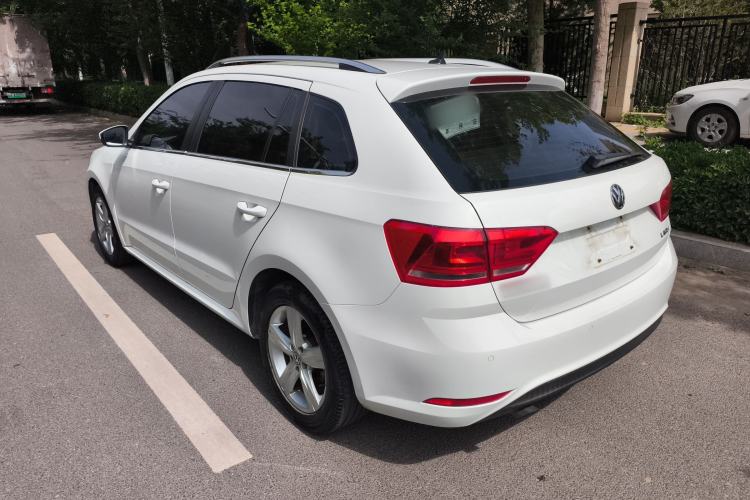 Used Volkswagen Gran Lavida 2017 1.6L Automatic Fashion Edition Exterior 1
