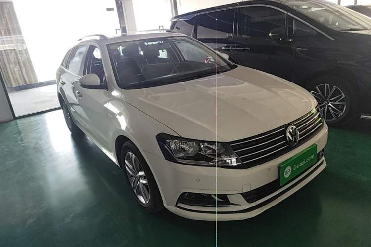 Used Volkswagen Gran Lavida 2017 180TSI DSG Comfort Edition Exterior 1