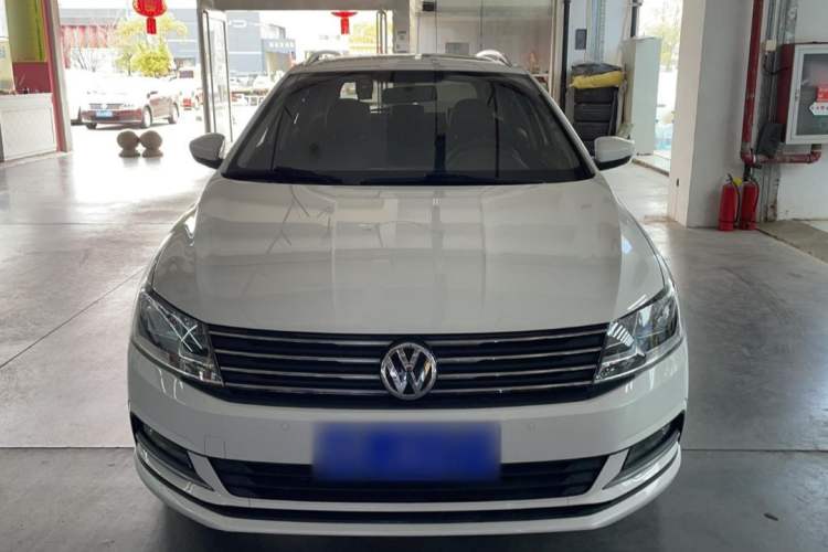 Used Volkswagen Gran Lavida 2017 180TSI DSG Comfort Edition Exterior 1
