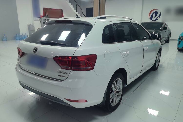Used Volkswagen Gran Lavida 2017 180TSI DSG Comfort Edition Exterior 5
