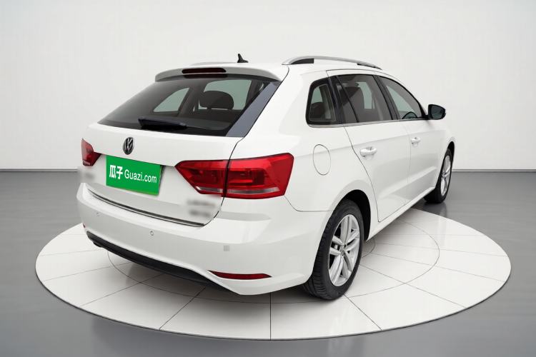 Used Volkswagen Gran Lavida 2017 180TSI DSG Comfort Edition Exterior 5