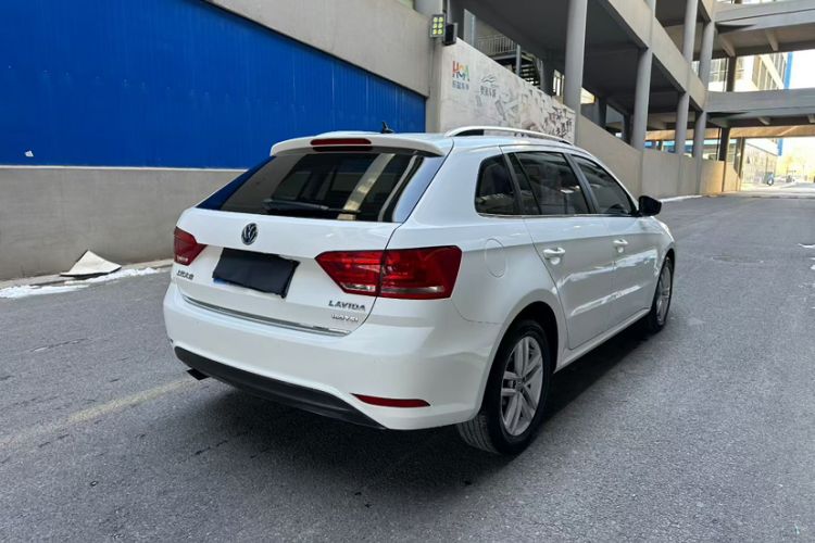 Used Volkswagen Gran Lavida 2017 180TSI DSG Comfort Edition Exterior 5