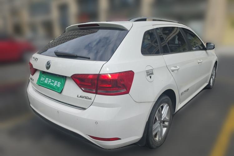 Used Volkswagen Gran Lavida 2017 1.6L Automatic Comfort Edition Exterior 5