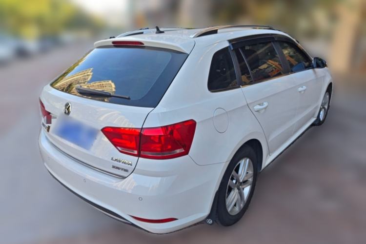 Used Volkswagen Gran Lavida 2017 230TSI DSG Comfort Edition Exterior 5