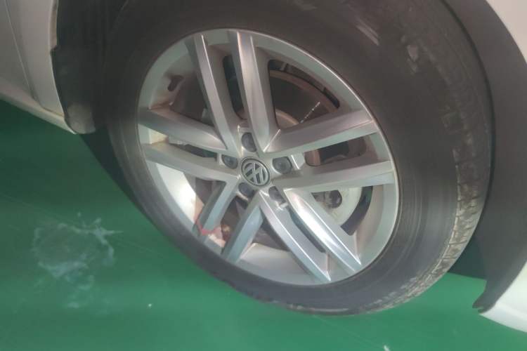 Used Volkswagen Gran Lavida 2017 180TSI DSG Comfort Edition Exterior 7
