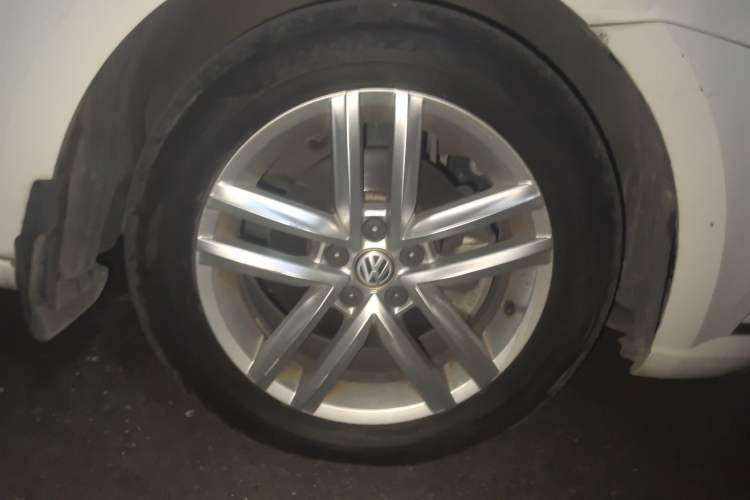 Used Volkswagen Gran Lavida 2017 180TSI DSG Comfort Edition Exterior 7