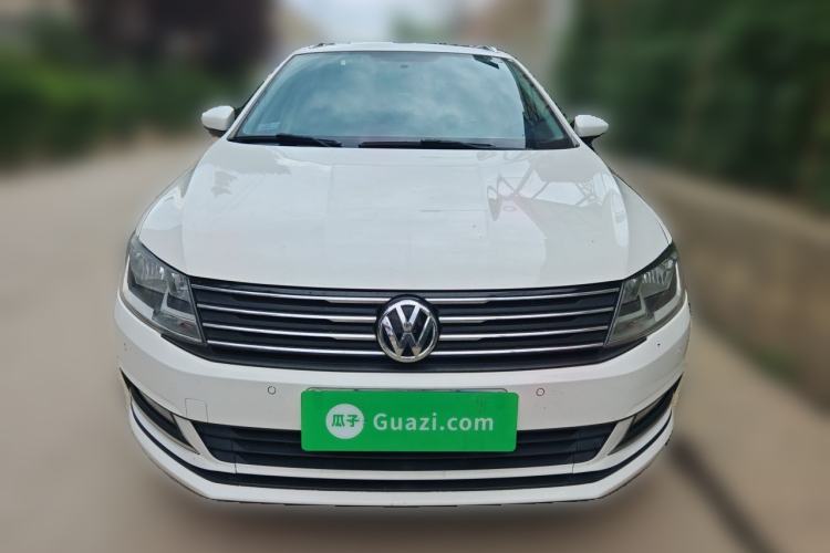 Used Volkswagen Gran Lavida 2017 1.6L Automatic Comfort Edition Front