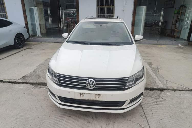 Used Volkswagen Gran Lavida 2017 180TSI DSG Comfort Edition Front