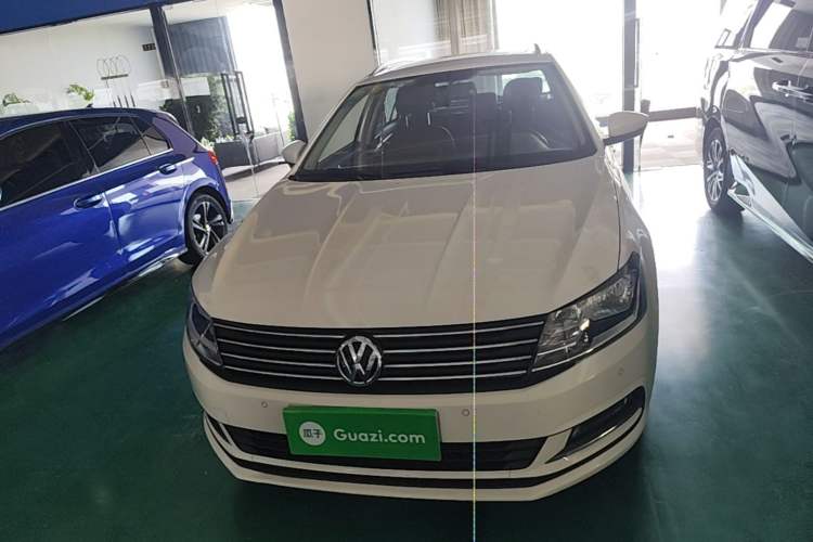 Used Volkswagen Gran Lavida 2017 180TSI DSG Comfort Edition Front