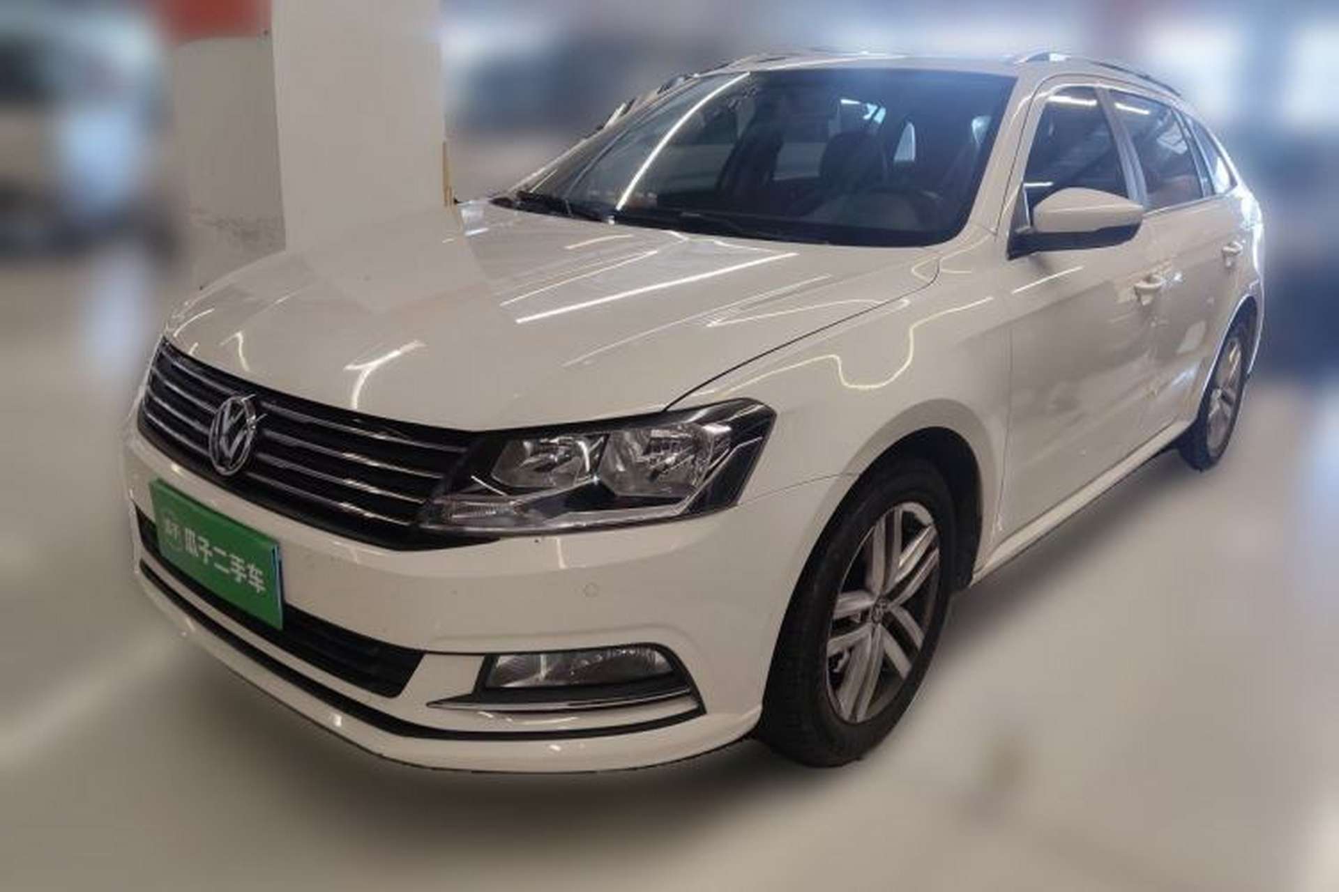 Used Volkswagen Gran Lavida 2017 230TSI DSG Comfort Edition Front Left 45 Deg