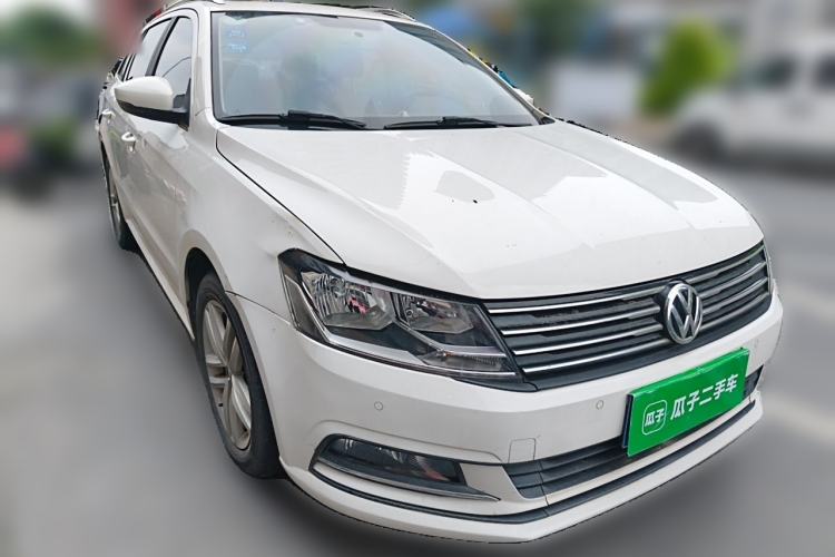 Used Volkswagen Gran Lavida 2017 180TSI DSG Comfort Edition Front Right 45 Deg