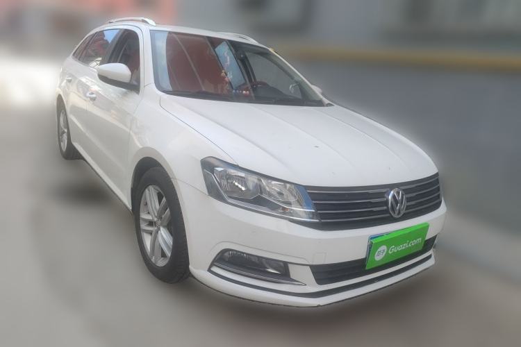 Used Volkswagen Gran Lavida 2017 180TSI DSG Comfort Edition Front Right 45 Deg