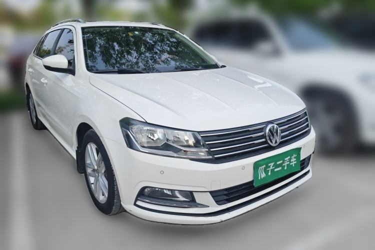 Used Volkswagen Gran Lavida 2017 1.6L Automatic Comfort Edition Front Right 45 Deg