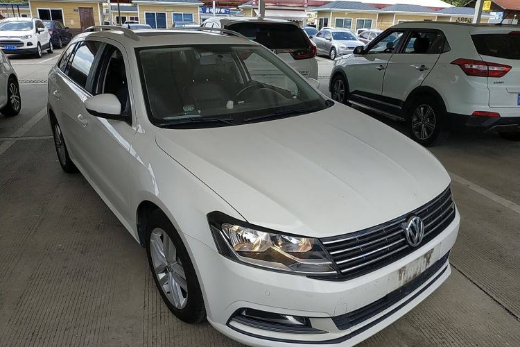 Used Volkswagen Gran Lavida 2017 1.6L Automatic Comfort Edition Front Right 45 Deg