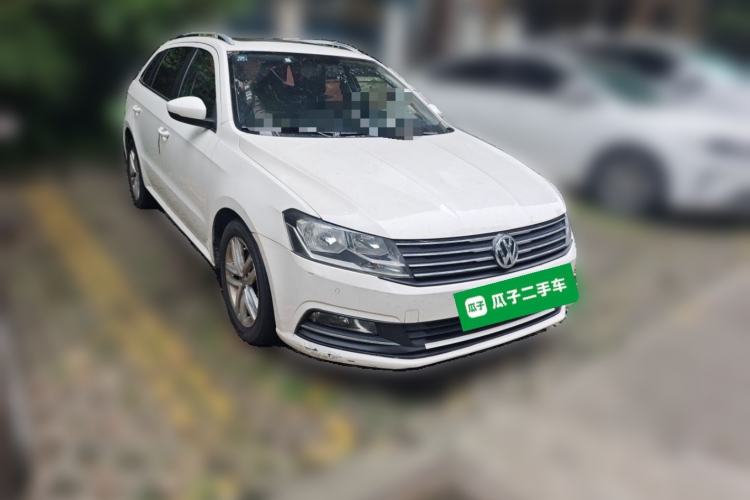 Used Volkswagen Gran Lavida 2017 230TSI DSG Comfort Edition Front Right 45 Deg
