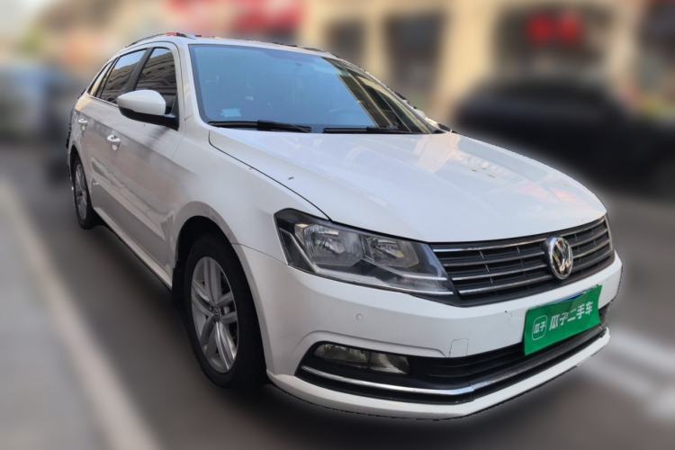 Used Volkswagen Gran Lavida 2017 230TSI DSG Comfort Edition Front Right 45 Deg