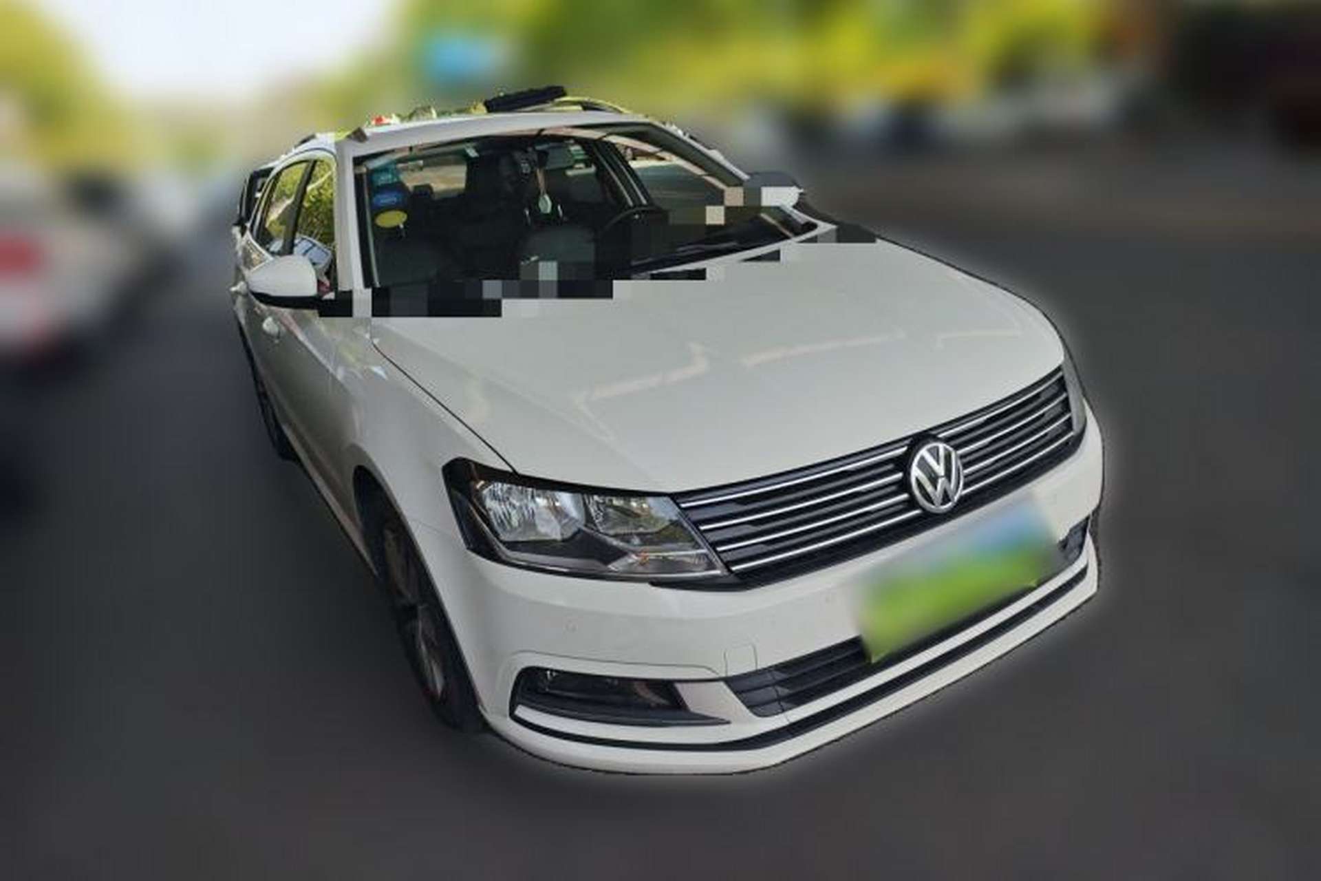 Used Volkswagen Gran Lavida 2017 230TSI DSG Comfort Edition Front Right 45 Deg