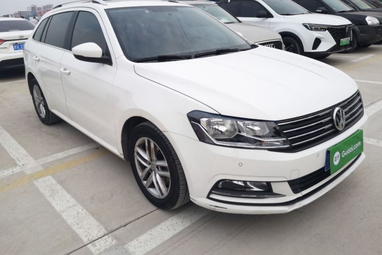 Used Volkswagen Gran Lavida 2017 230TSI DSG Comfort Edition Front Right 45 Deg