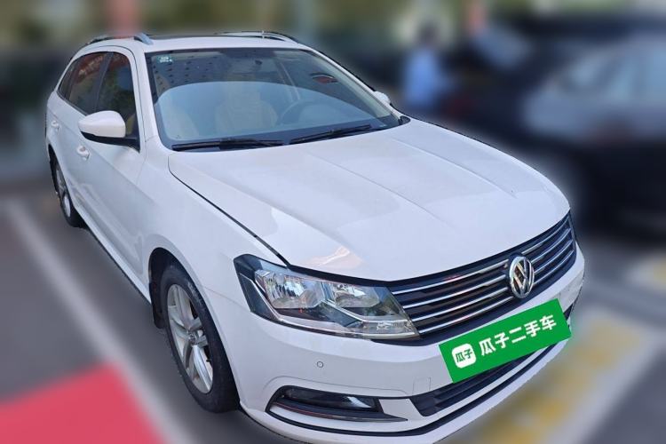 Used Volkswagen Gran Lavida 2017 180TSI DSG Comfort Edition Front Right 45 Deg