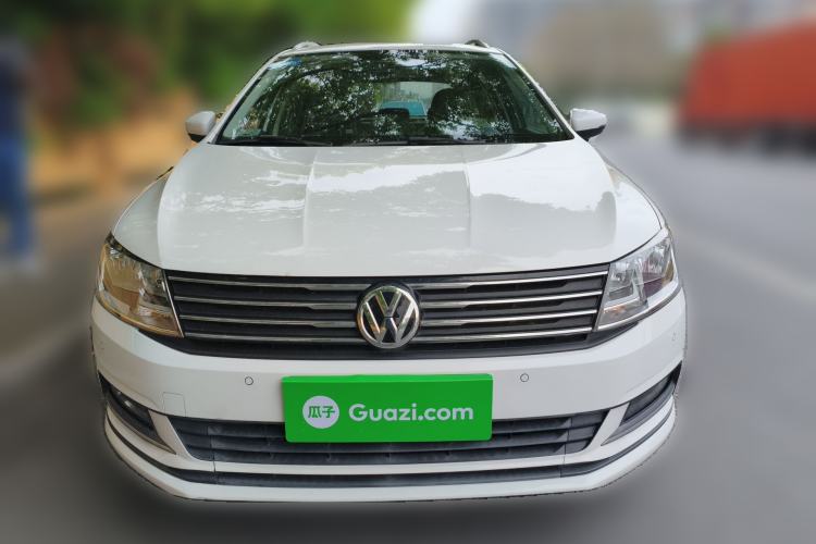 Used Volkswagen Gran Lavida 2017 1.6L Automatic Comfort Edition Front