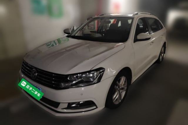 Używany Volkswagen Gran Lavida 2017 180TSI DSG Comfort Edition