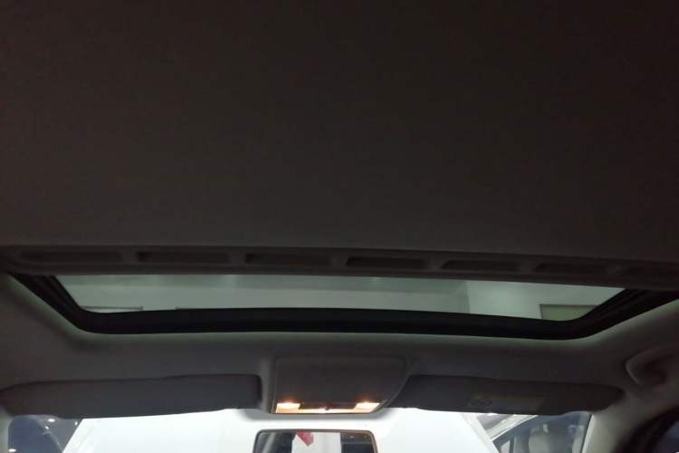 Used Volkswagen Gran Lavida 2017 230TSI DSG Comfort Edition Headliner