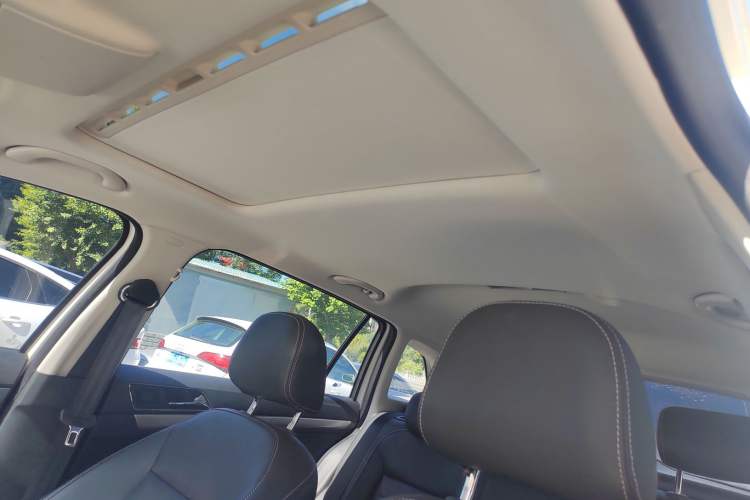 Used Volkswagen Gran Lavida 2017 180TSI DSG Comfort Edition Headliner