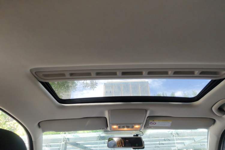 Used Volkswagen Gran Lavida 2017 180TSI DSG Comfort Edition Headliner