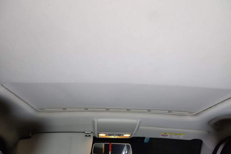 Used Volkswagen Gran Lavida 2017 180TSI DSG Comfort Edition Headliner