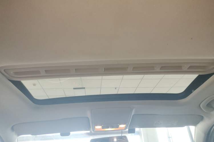 Used Volkswagen Gran Lavida 2017 230TSI DSG Comfort Edition Headliner
