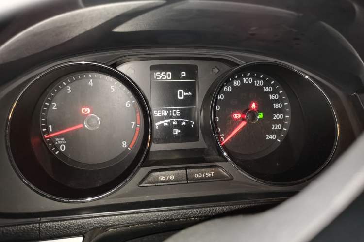 Used Volkswagen Gran Lavida 2017 180TSI DSG Comfort Edition Instrument Cluster