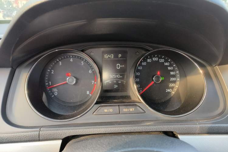 Used Volkswagen Gran Lavida 2017 230TSI DSG Comfort Edition Instrument Cluster