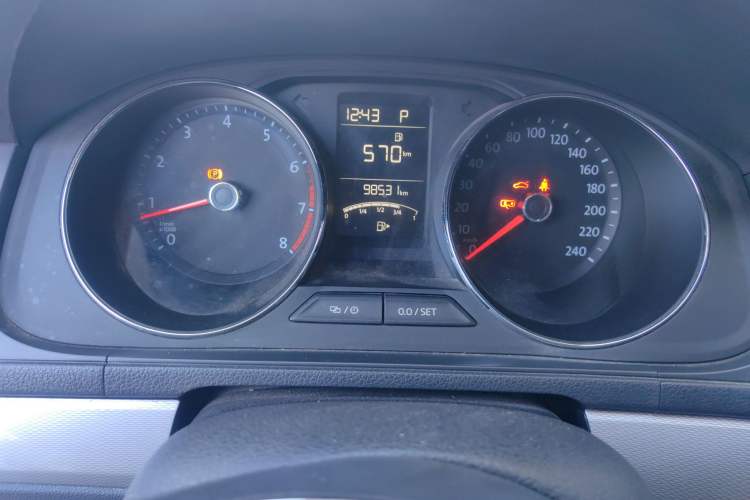 Used Volkswagen Gran Lavida 2017 180TSI DSG Comfort Edition Instrument Cluster