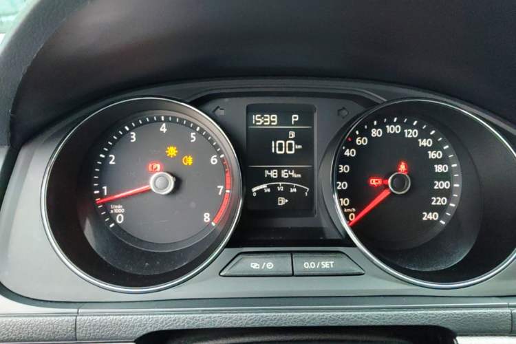 Used Volkswagen Gran Lavida 2017 230TSI DSG Comfort Edition Instrument Cluster