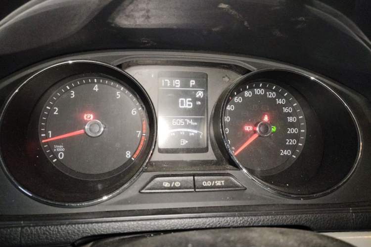 Used Volkswagen Gran Lavida 2017 230TSI DSG Comfort Edition Instrument Cluster
