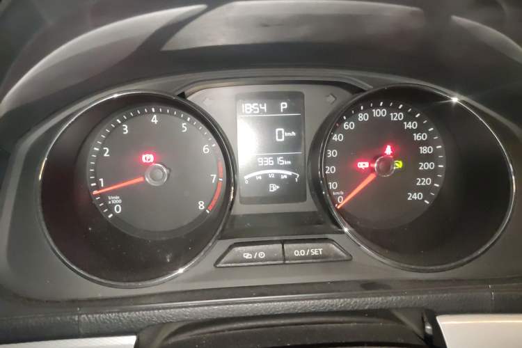 Used Volkswagen Gran Lavida 2017 230TSI DSG Comfort Edition Instrument Cluster
