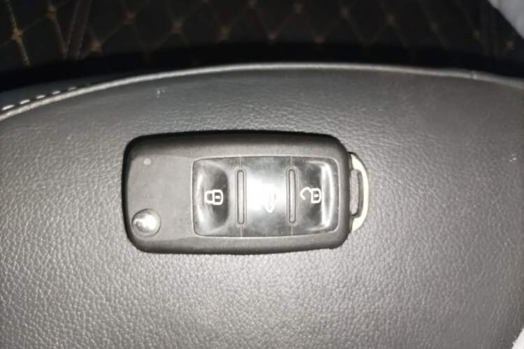 Used Volkswagen Gran Lavida 2017 180TSI DSG Comfort Edition Interior 1