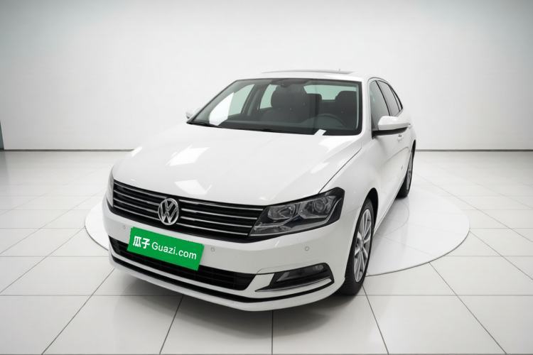 Used Volkswagen Gran Lavida 2017 180TSI DSG Comfort Edition Guazi used car, China used car export, Used car for sale, Used  cars, Cheapest cars for sale