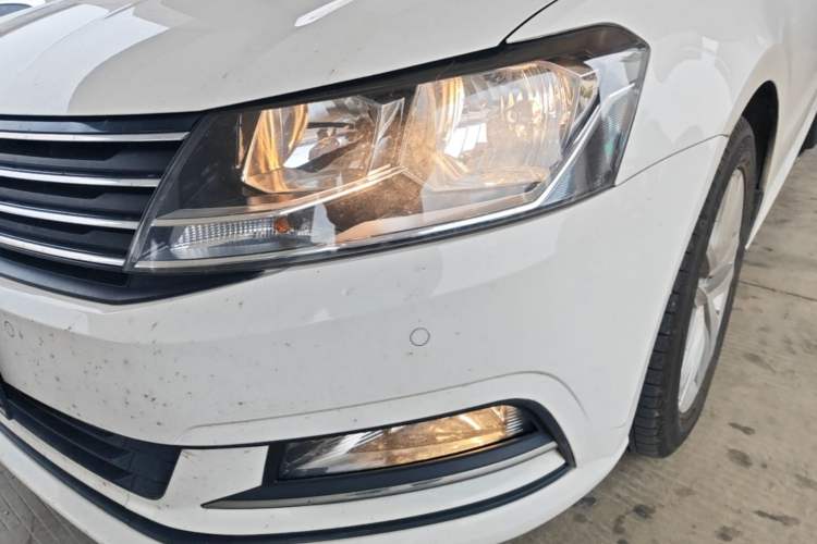 Used Volkswagen Gran Lavida 2017 230TSI DSG Comfort Edition Left Front Headlight