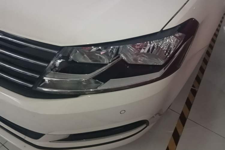 Used Volkswagen Gran Lavida 2017 180TSI DSG Comfort Edition Left Front Headlight