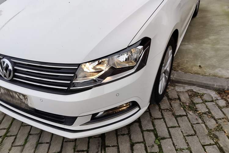 Used Volkswagen Gran Lavida 2017 230TSI DSG Comfort Edition Left Front Headlight
