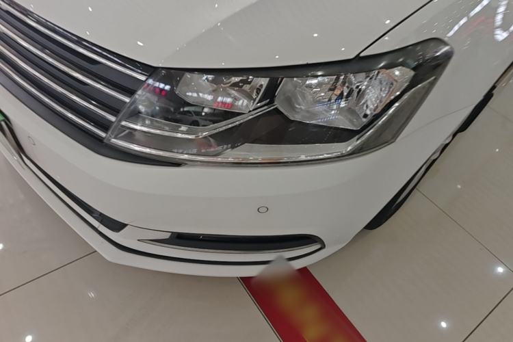 Used Volkswagen Gran Lavida 2017 180TSI DSG Comfort Edition Left Front Headlight