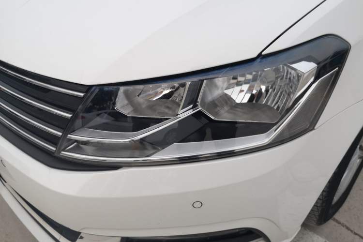 Used Volkswagen Gran Lavida 2017 230TSI DSG Comfort Edition Left Front Headlight