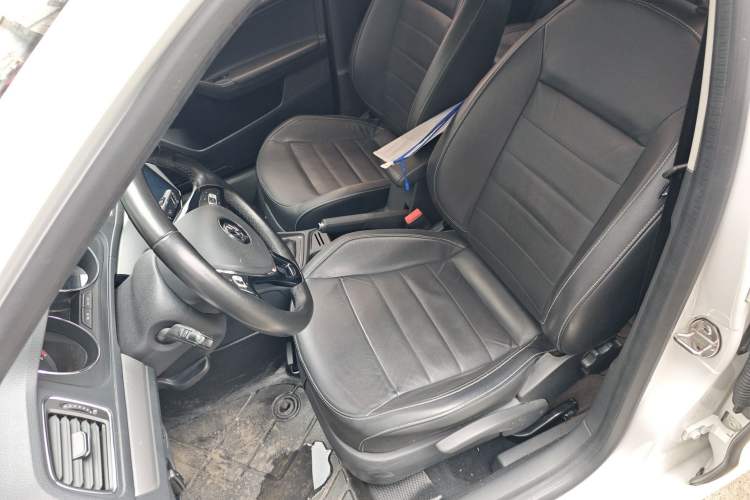 Used Volkswagen Gran Lavida 2017 180TSI DSG Comfort Edition Left Front Seat