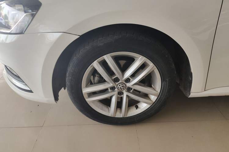 Used Volkswagen Gran Lavida 2017 230TSI DSG Comfort Edition Left Front Wheel Hub