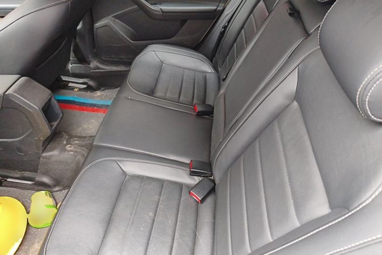 Used Volkswagen Gran Lavida 2017 180TSI DSG Comfort Edition Left Rear Seat