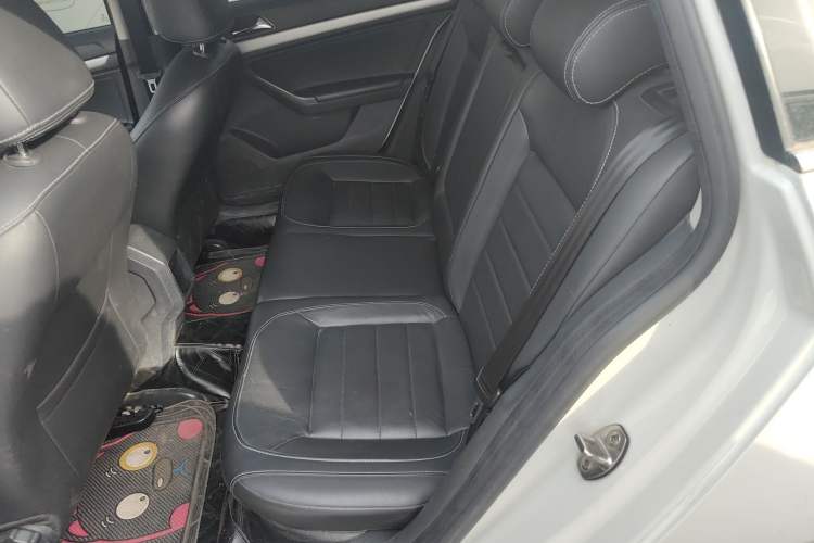 Used Volkswagen Gran Lavida 2017 1.6L Automatic Comfort Edition Left Rear Seat