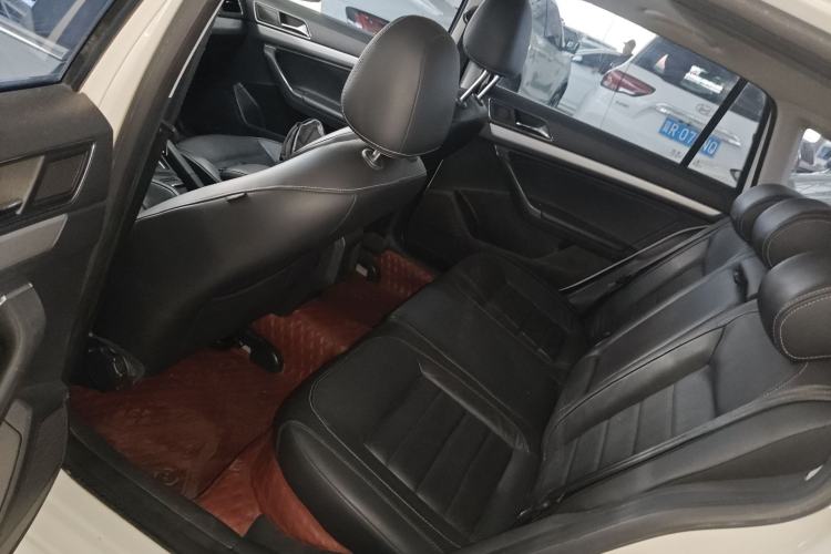 Used Volkswagen Gran Lavida 2017 180TSI DSG Comfort Edition Left Rear Seat