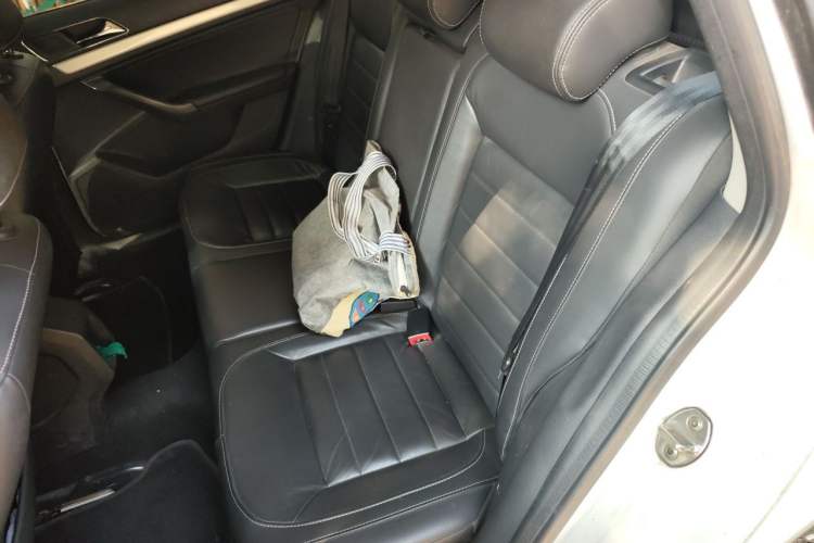 Used Volkswagen Gran Lavida 2017 230TSI DSG Comfort Edition Left Rear Seat